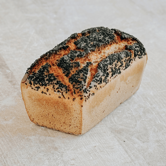 Chleb z czarnuszką żytni pytlowy na zakwasie naturalnym 720 g